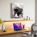Stier in nevel, Dieren schilderij aan de muur in interieur