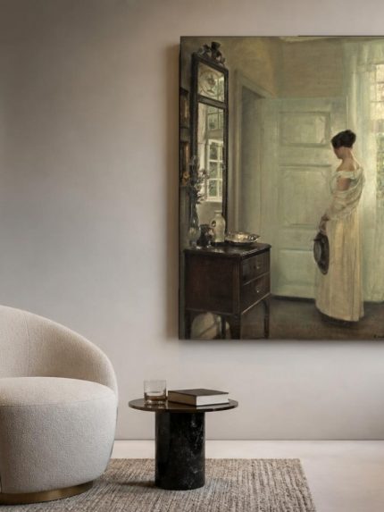 Vrouw bij het Venster (naar Holsøe), Mensen & Portretten schilderij aan de muur in interieur