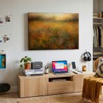 Klaprozenweide in ochtendlicht, Bloemen & Stilleven schilderij aan de muur in interieur