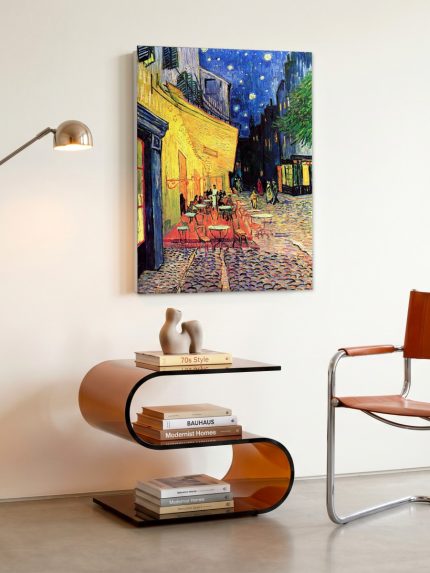 Caféterras bij Nacht (naar Van Gogh), Steden & Skylines schilderij aan de muur in interieur