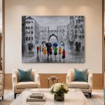 Kleurrijke Regenwandeling bij de Stadspoort, Steden & Skylines schilderij aan de muur in interieur
