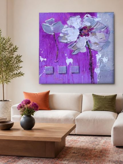 Witte Orchidee op Paars, Bloemen & Stilleven schilderij aan de muur in interieur